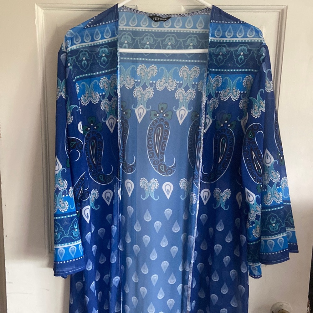 Feintong kimono. Ankle length. Great summer accessory to any outfit. NWOT